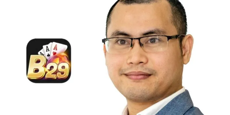 Anh liên tục học tập và nghiên cứu không ngừng